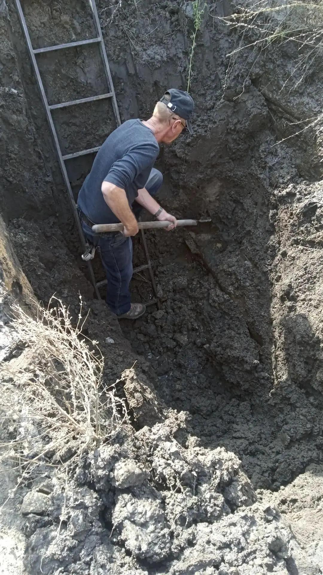Работы на водопроводной сети в Кременной